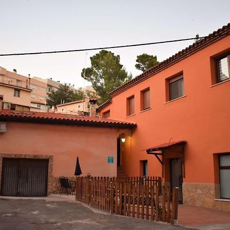 테루엘 La Buhardilla. Aparcamiento Exterior Privado 아파트 외부 사진