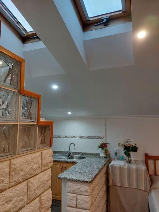 테루엘 La Buhardilla. Aparcamiento Exterior Privado 아파트 외부 사진
