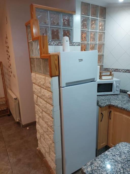 테루엘 La Buhardilla. Aparcamiento Exterior Privado 아파트 외부 사진